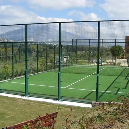 3 Bedroom Penthouse With Views Сasa de vacaciones